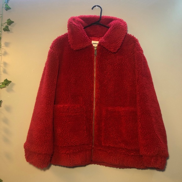 GARAGE • Red Sherpa Jacket - Picture 2 of 3